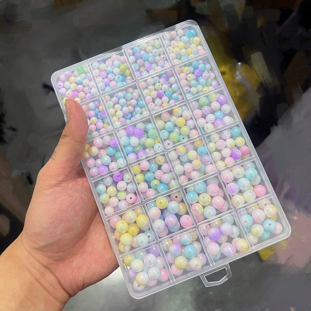 800pcs/24 grid set box 6mm/8mm - Jewelry Making Box review and price