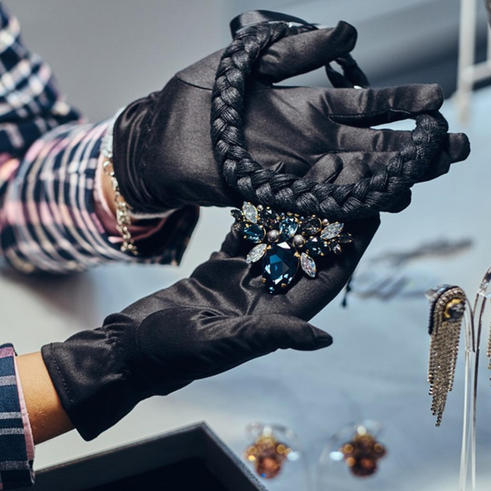 Jewelry gloves black Soft Fash - Jewelry Making Gloves review and price